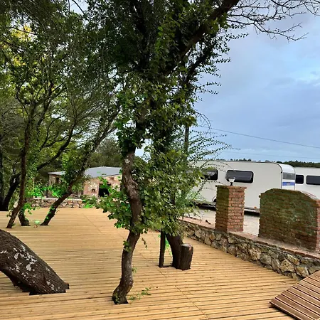 Mas Kazdagi Glamping אתר קמפינג