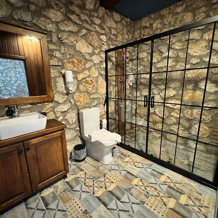 אתר קמפינג Mas Kazdagi Glamping אדרמיט