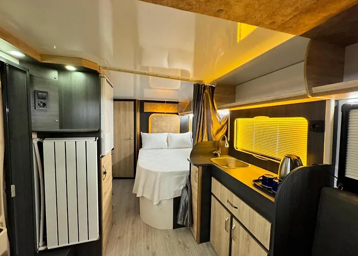 Mas Kazdagi Glamping مكان تخييم